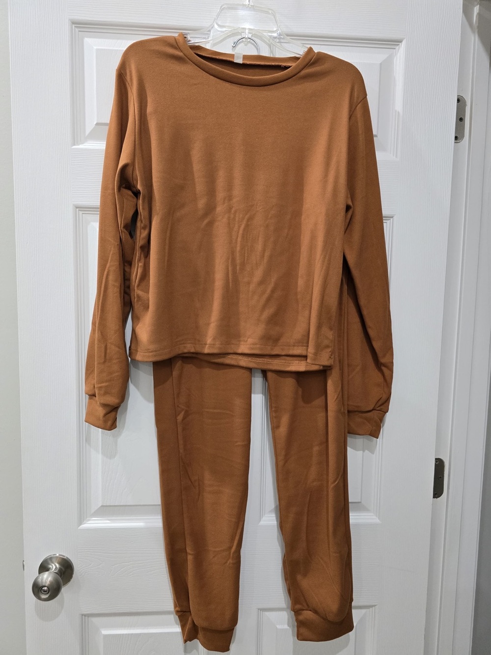 Cozy Two-Piece Loungewear Set in Warm Caramel Size L
